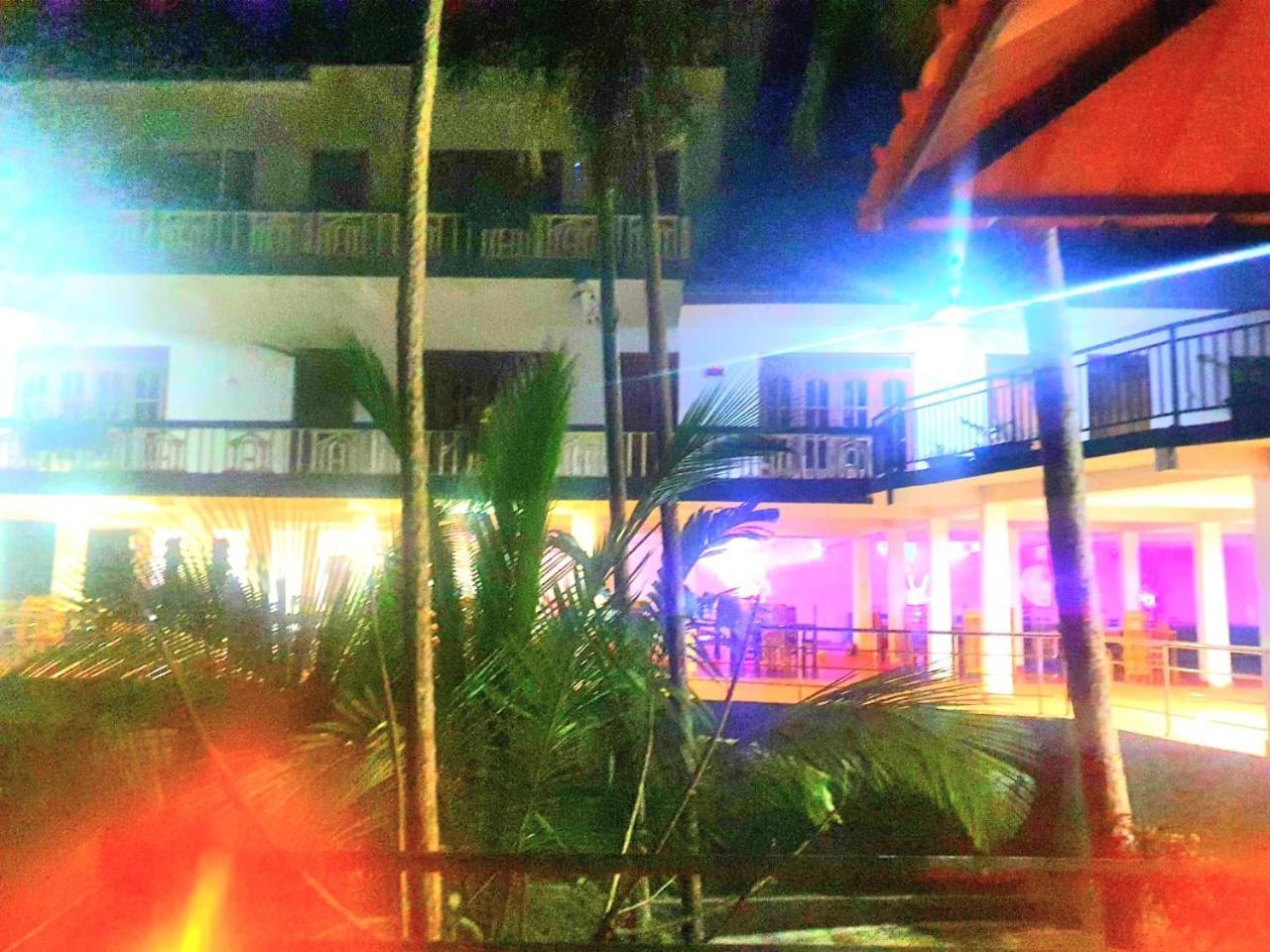 Rainforest Lodge, Deniyaya Singheraja Ngoại thất bức ảnh