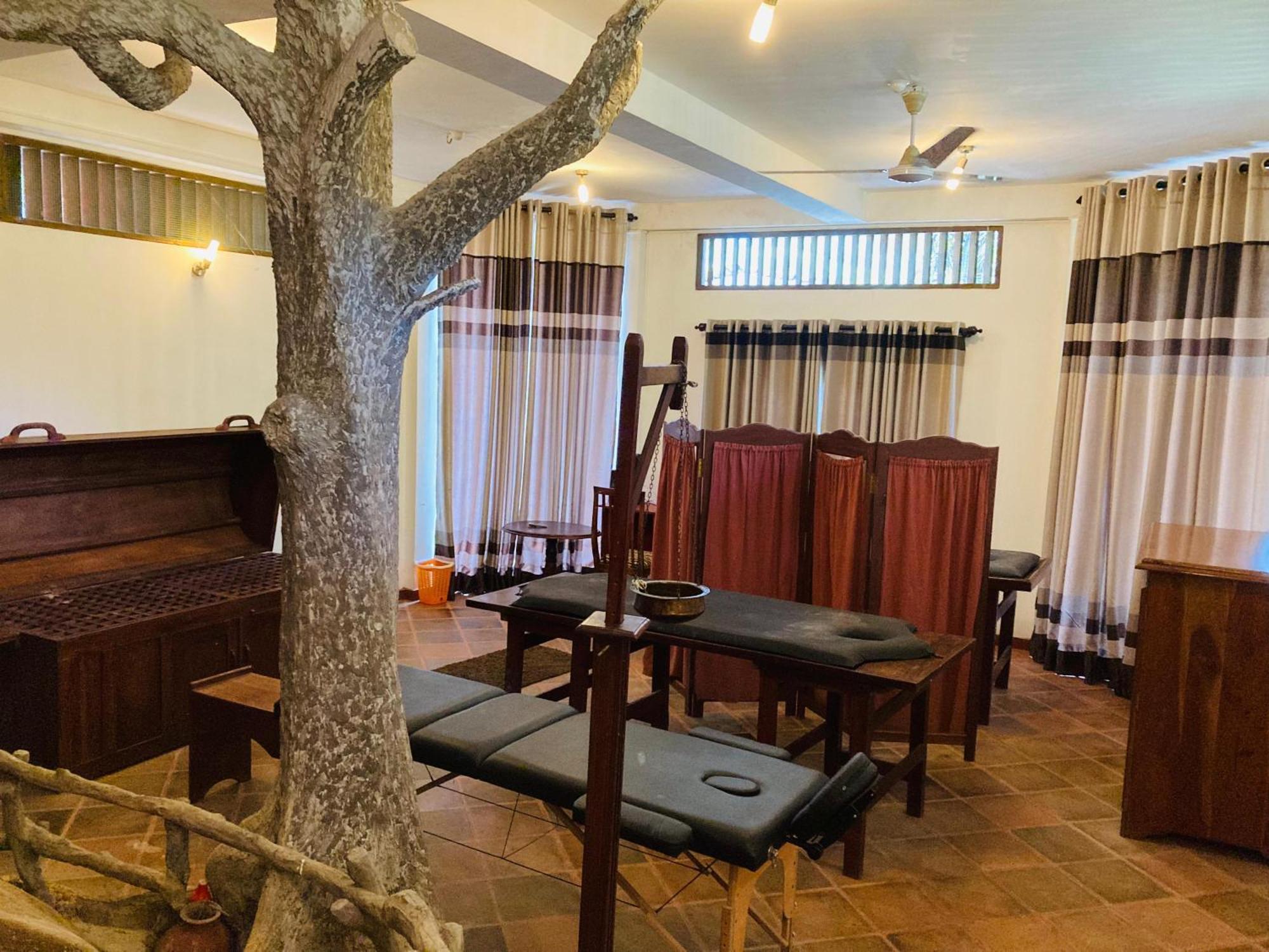 Rainforest Lodge, Deniyaya Singheraja Ngoại thất bức ảnh