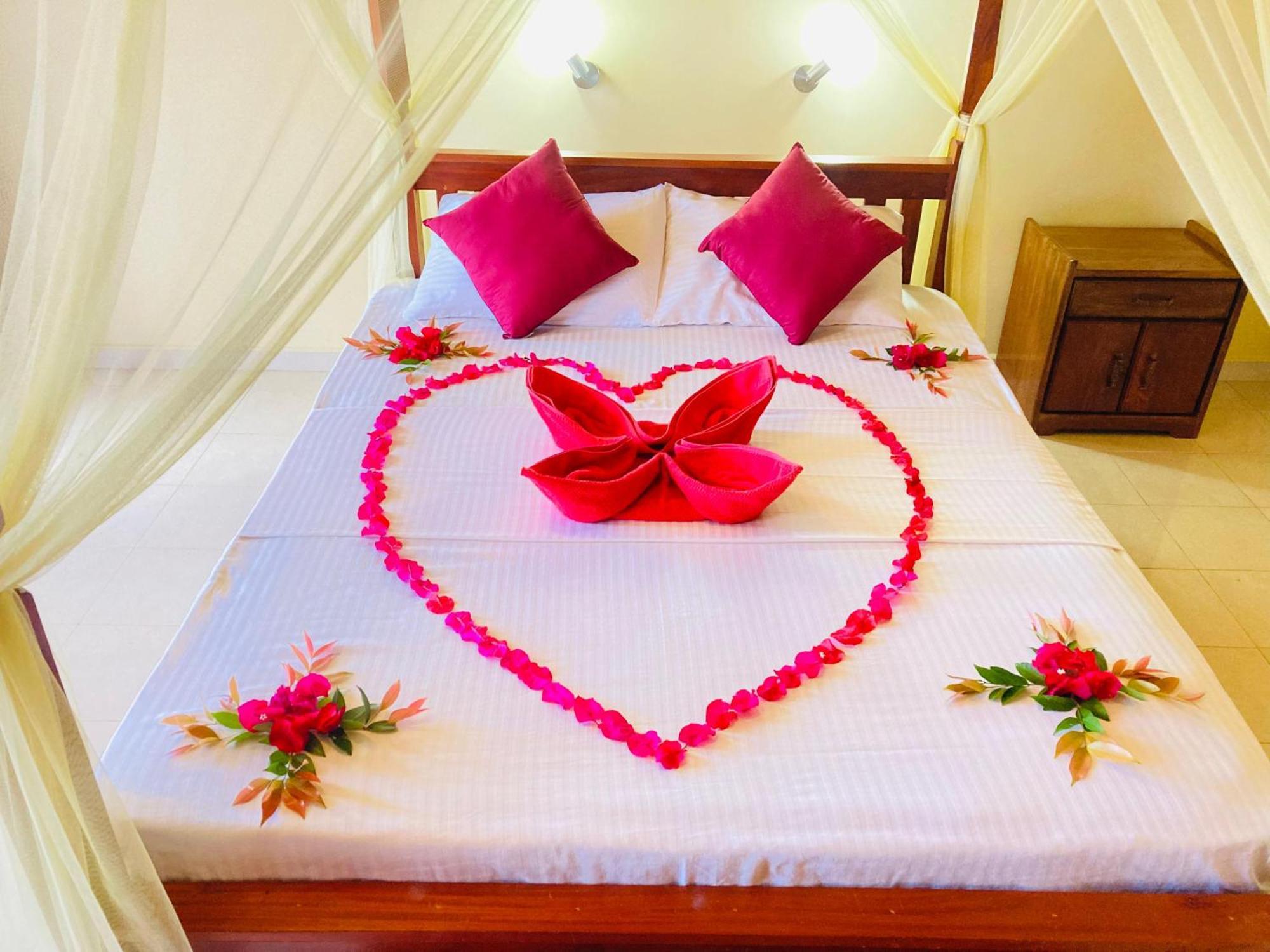 Rainforest Lodge, Deniyaya Singheraja Ngoại thất bức ảnh